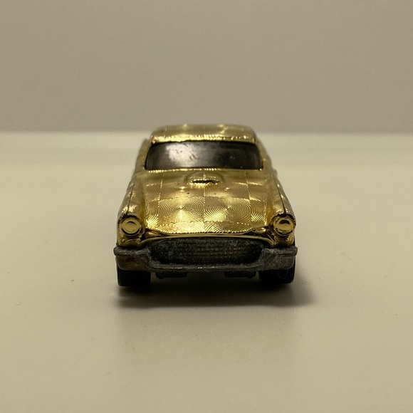 1977 Hot Wheels Ford Thunderbird T-Bird Gleam Team Gold Chrome Car - Picture 2 of 6